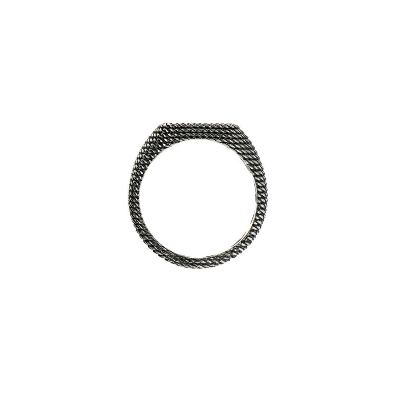 S72112643_1